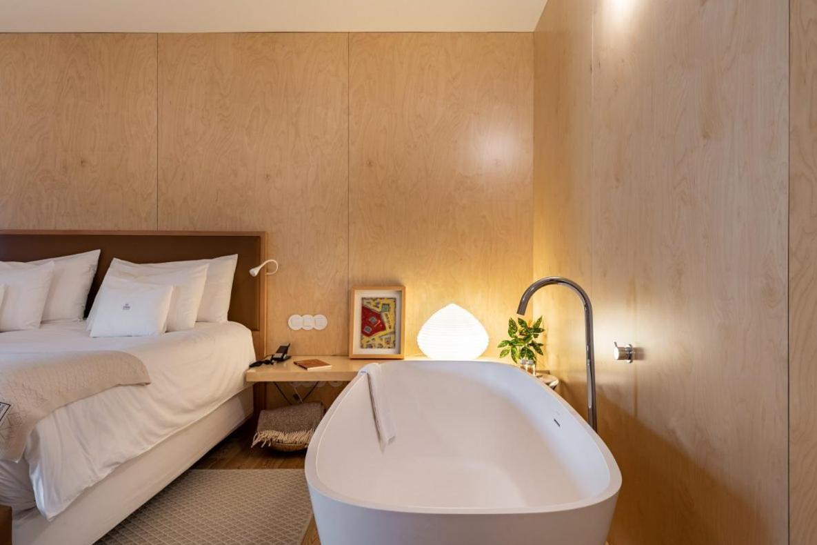 Casas Da Lapa, Nature & Spa Hotel Seia Exterior photo